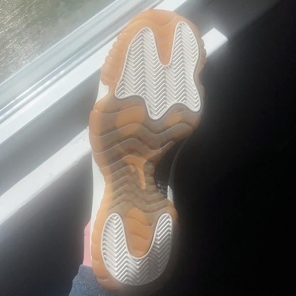 Jordan’s - Picture 7 of 7